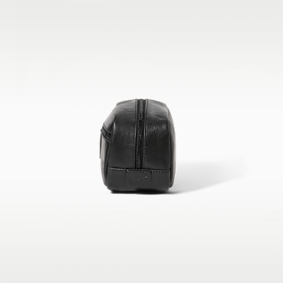 Nike Victory Compact Travel Kit (4L). Nike.com